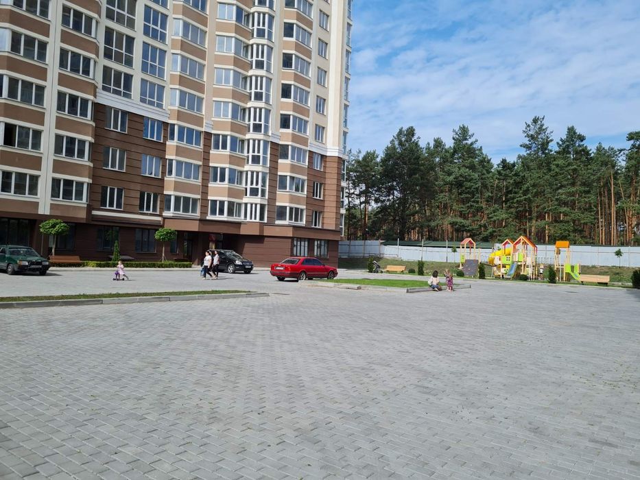 Продам Однокомнатную квартиру в Ирпене з панорамними вікнами Можна на ремонт!