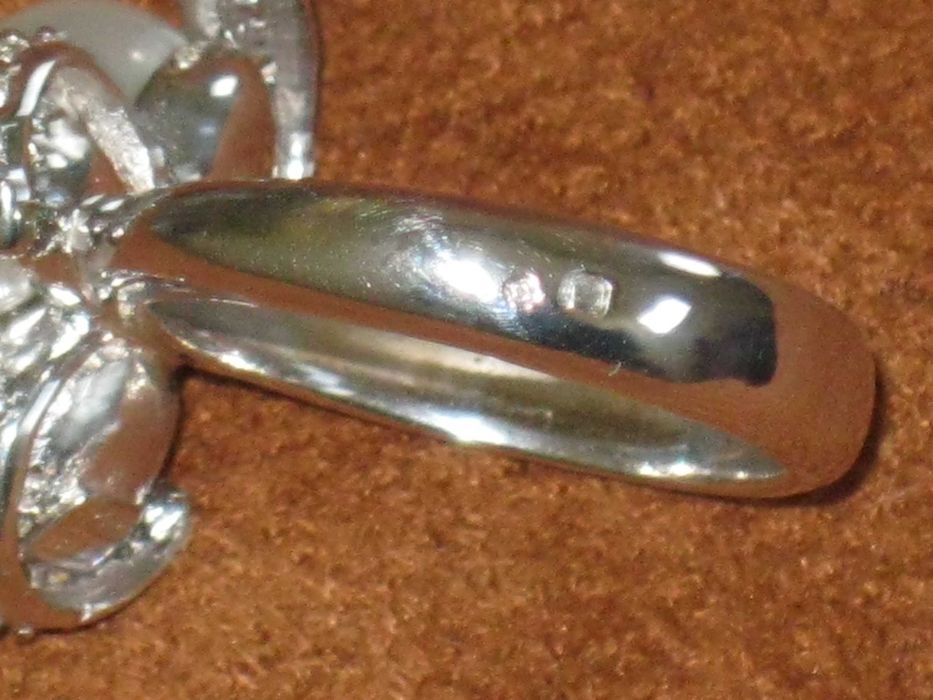 Anel Prata Maciça de Lei 925`/.. C/Contraste