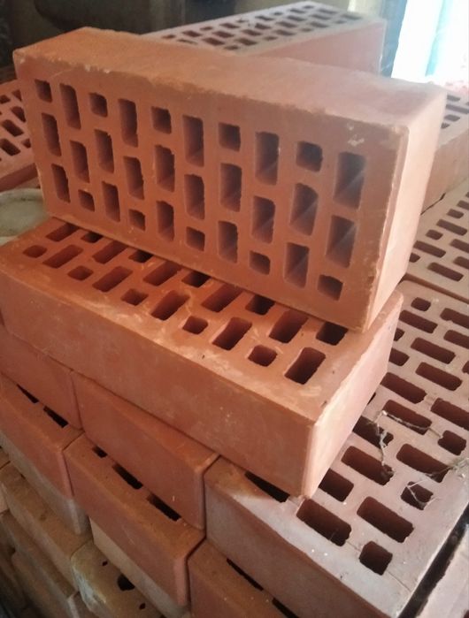 Продам цеглу обліцовучну нова
