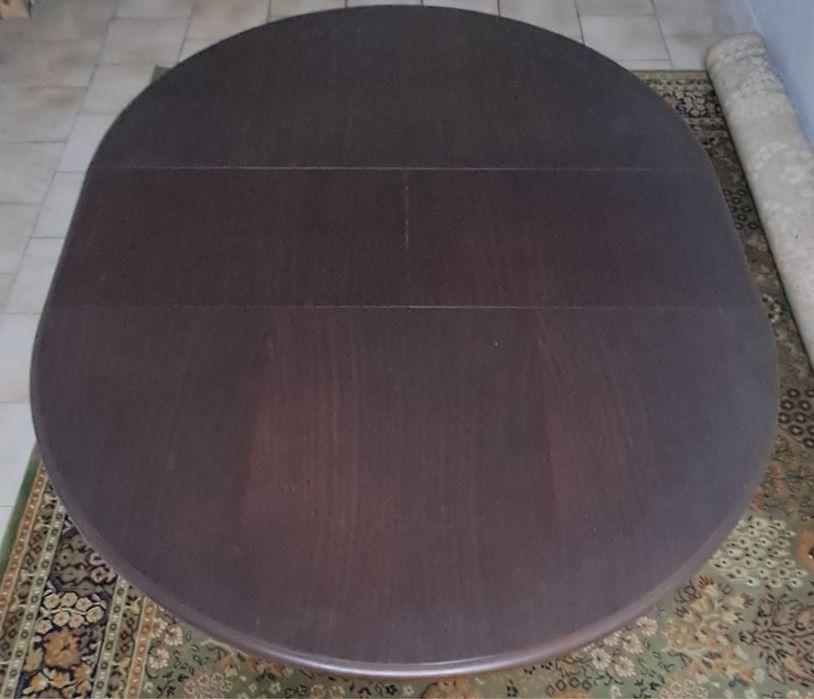 Mesa madeira extensível. Fechada: 1,00 Aberta: 1,30