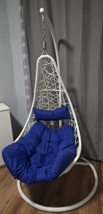 Fotel wiszący na haku