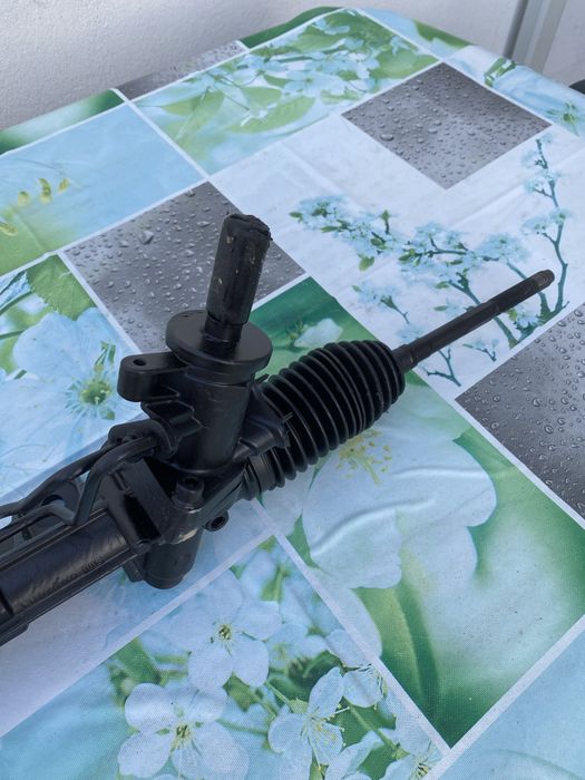 Caixa direcao Renault Laguna - Nova