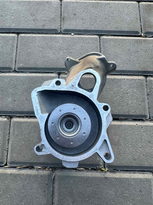 Помпа Бмв 3.0 диз. М57