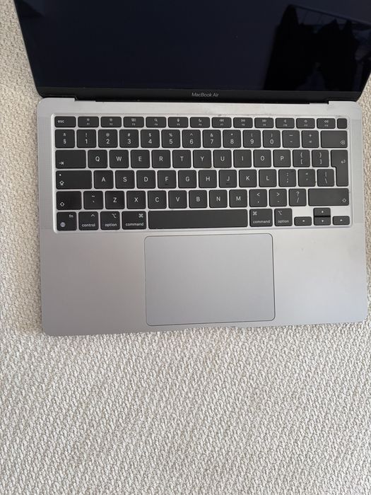 MacBook Air M1 | 16 GB RAM | 256 GB SSD