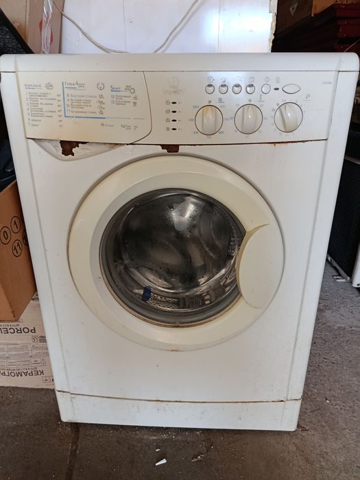 Пральна машина Indesit wisl 103