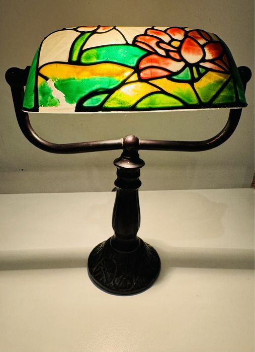 Lampa witrażowa biurkowa