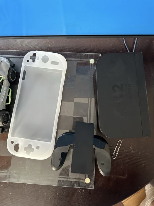 Nintendo switch 2 + три гри( zelda botw, super smash bros + animal crossing
