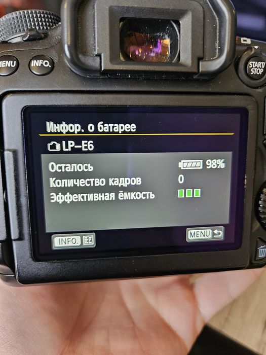 Canon 70D + 18-135 идеал состояние. + Сумка