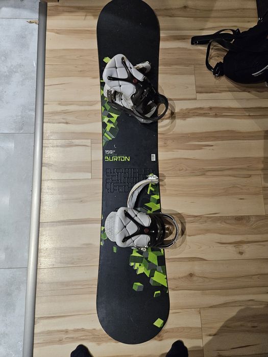 BURTON Cruzer スノーボード×Freestyle v11.0 セット BURTON Cruzer スノーボード×Freestyle v11.0 セット BURTON Cruzer