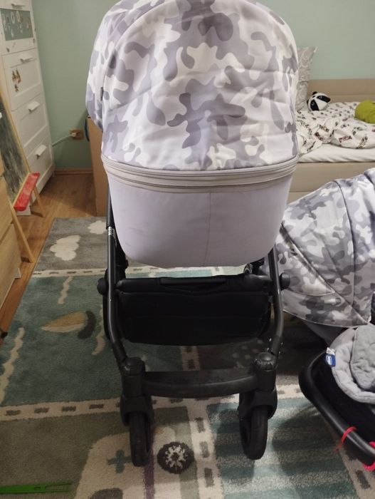 Świetny wózek Junama Baby
