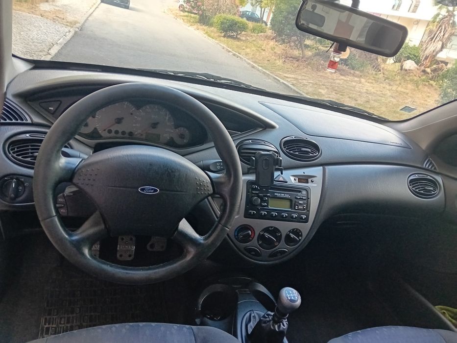 Ford focus 1.8tddi impecavel