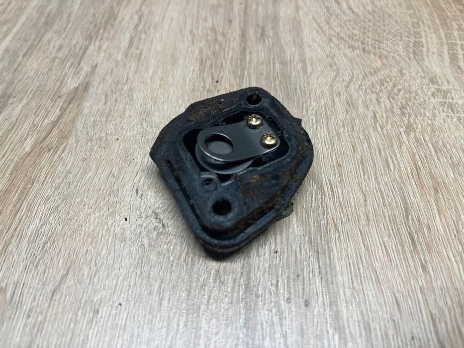 Echo Cs-3400 Króciec Podstawa Mocowanie