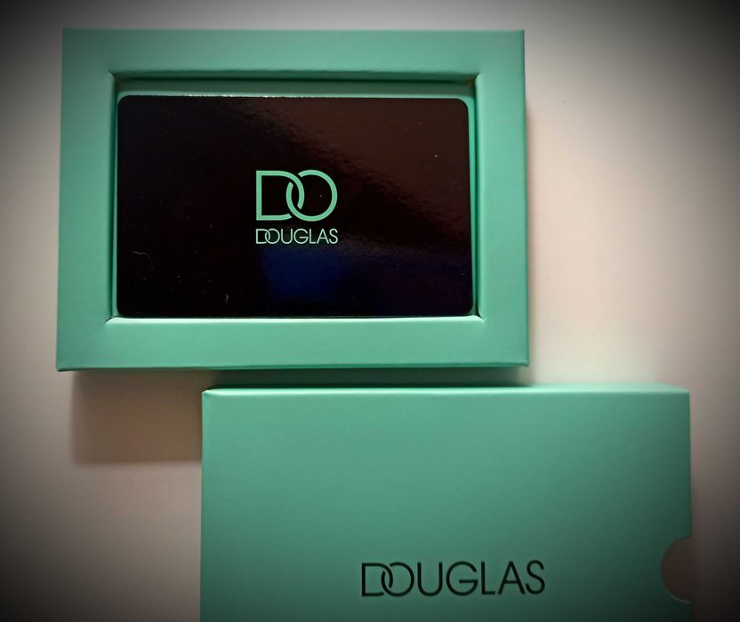 Karta podarunkowa Douglas 300zł