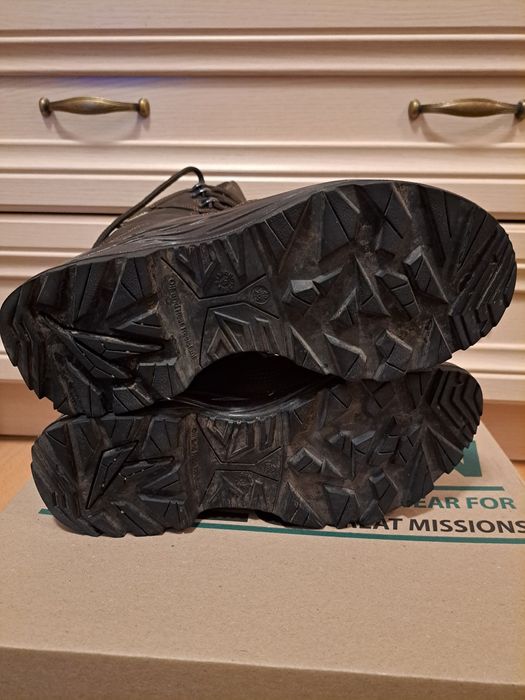 Берці  зимові       .