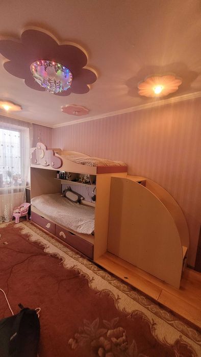 Меблі в дитячу кімнату з матрацами