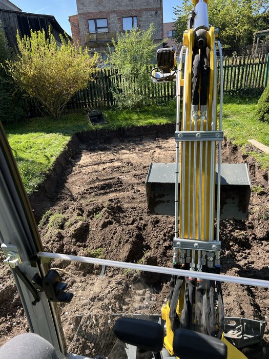 Usługi minikoparką, transport kruszywa