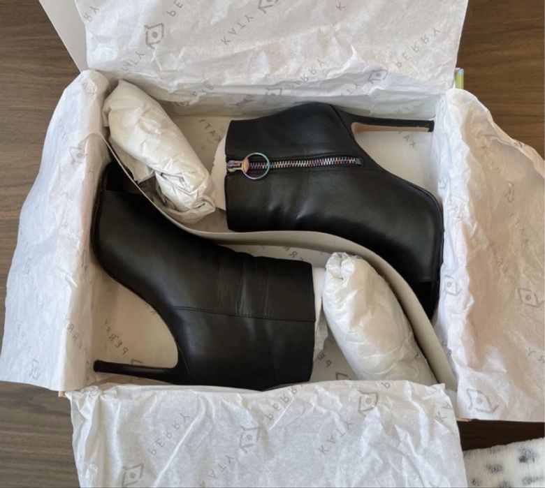 Botim marca Kety Perry