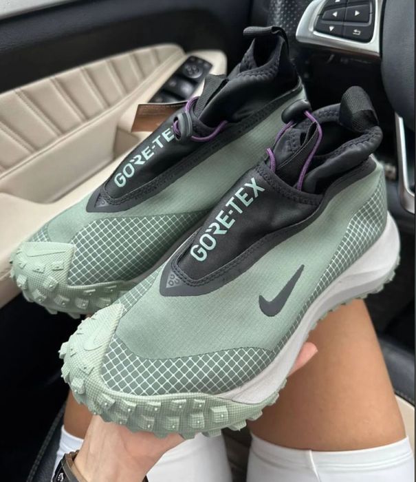 Кросівки Nike