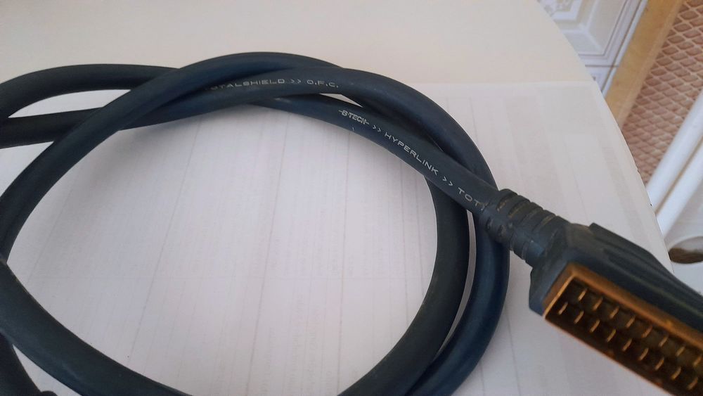 2 Cabos Scart com 1,5 m  - Bom estado