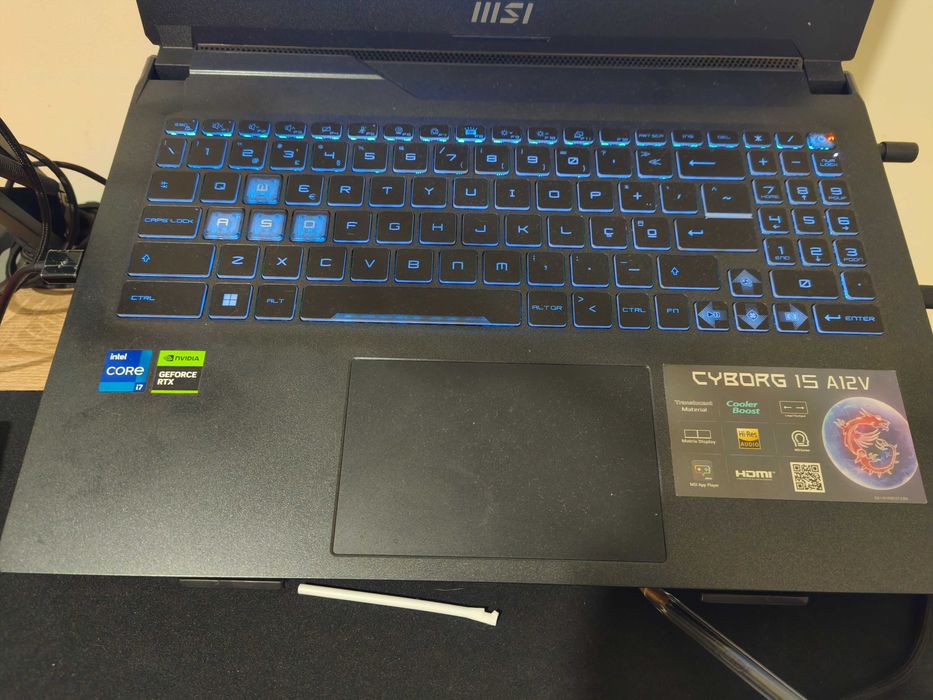 PORTÁTIL GAMING MSI| RTX 4060 | i7-12450h| Ótimo estado!!