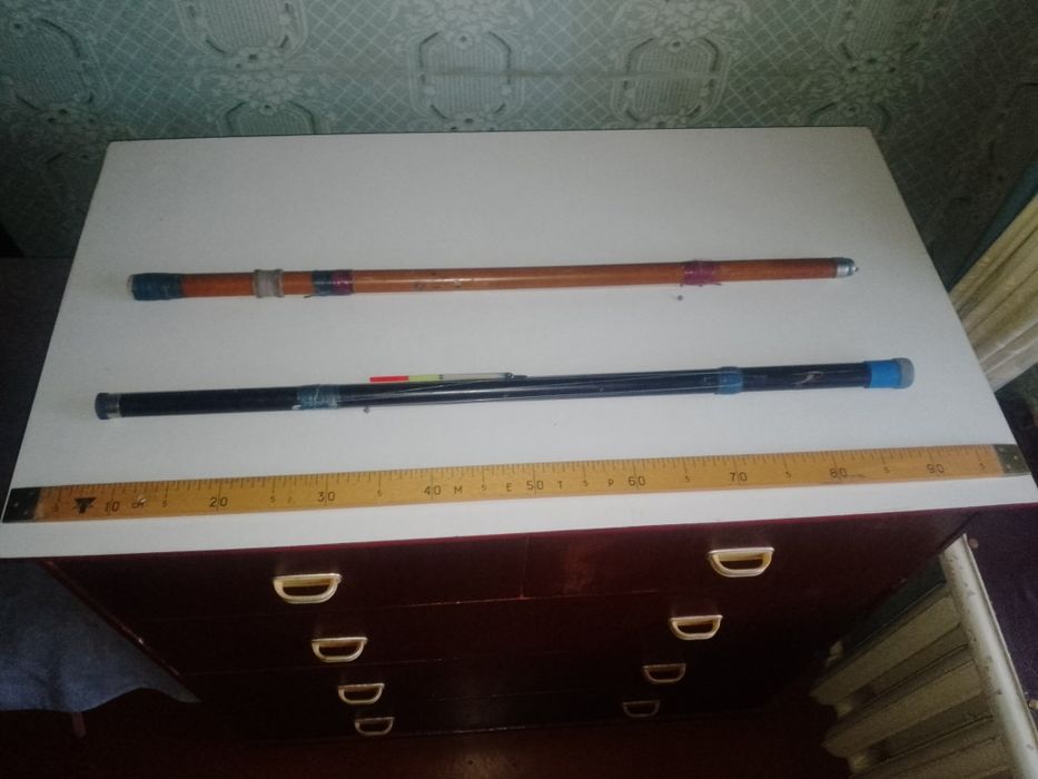 Продаються вудочки телескопічні виробництва СРСР.