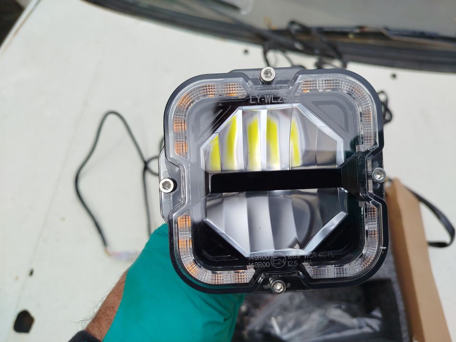 Faróis led 3 funções, mínimos médios e máximos
