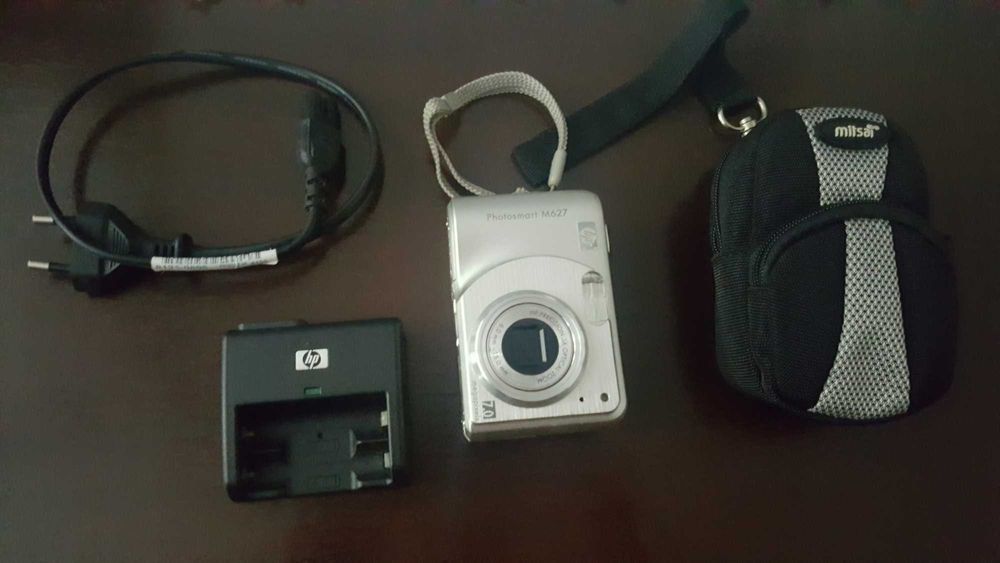 HP PHOTOSMART M627 + capa nova