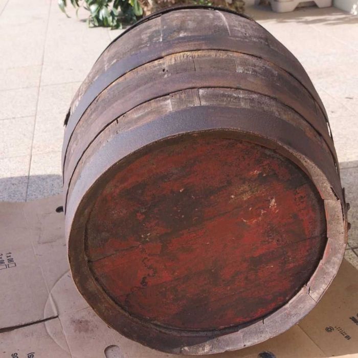 Barris Usados de Várias Capacidades (50L a 300L) – Bons Preços