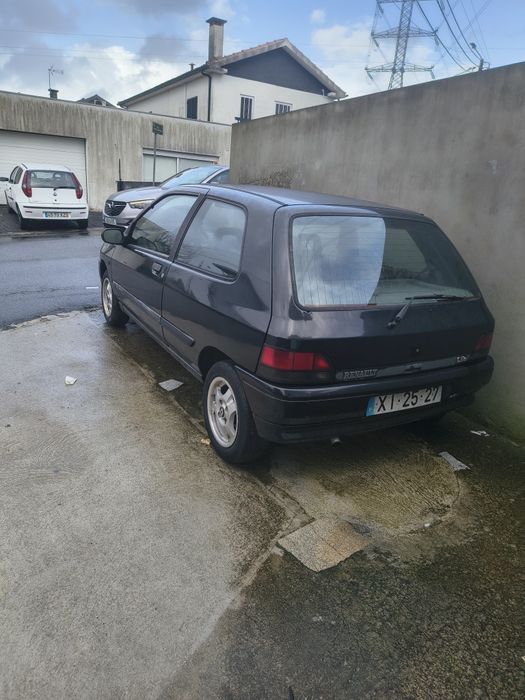 Renault Clio 1.1 RL 46cv 1991