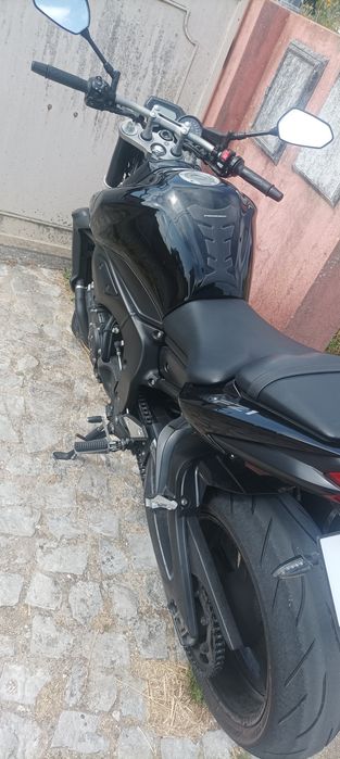 Yamaha FZ1 -N Como Nova