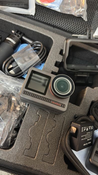 Akaso Brave 8 - Praticamente Nova!!!