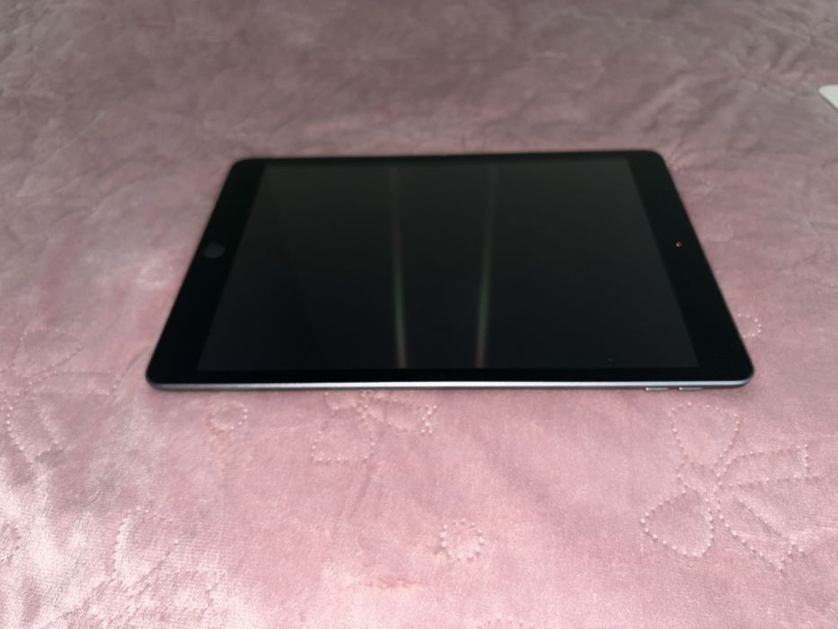 Ipad 8 generacji 128GB