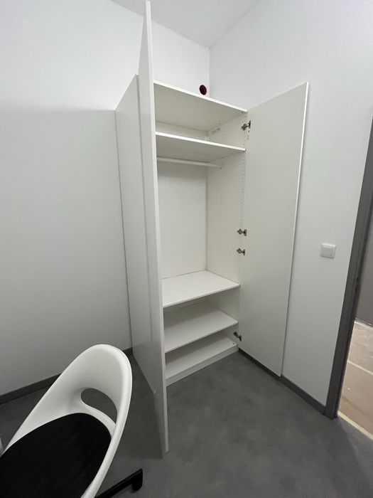 Aluguer de quarto individual em Algés, 320€
