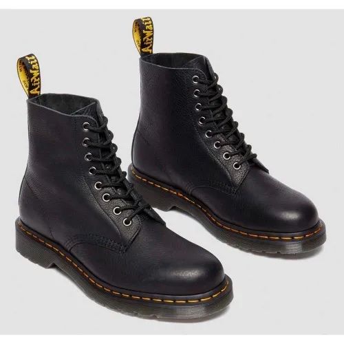 Doc martens 44 mas calca grande