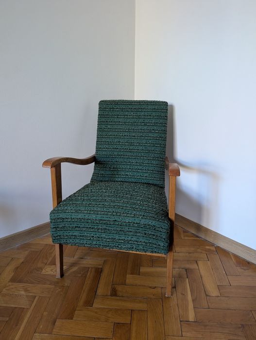 Zielony fotel vintage