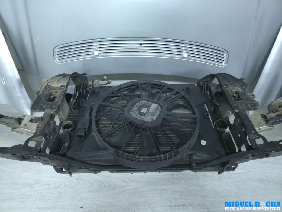 Frente completa Mercedes Classe E W211