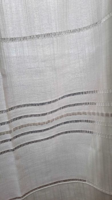 Translucent Curtains426133014027980804