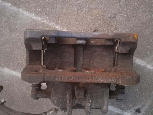 Pinça travão / maxila de travão frente direita PEUGEOT Expert (VF3A_,