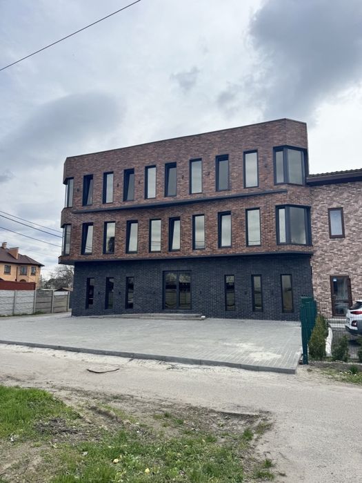 Боярка продаж будівлі (комерція) Фасад 500квм + парковка
