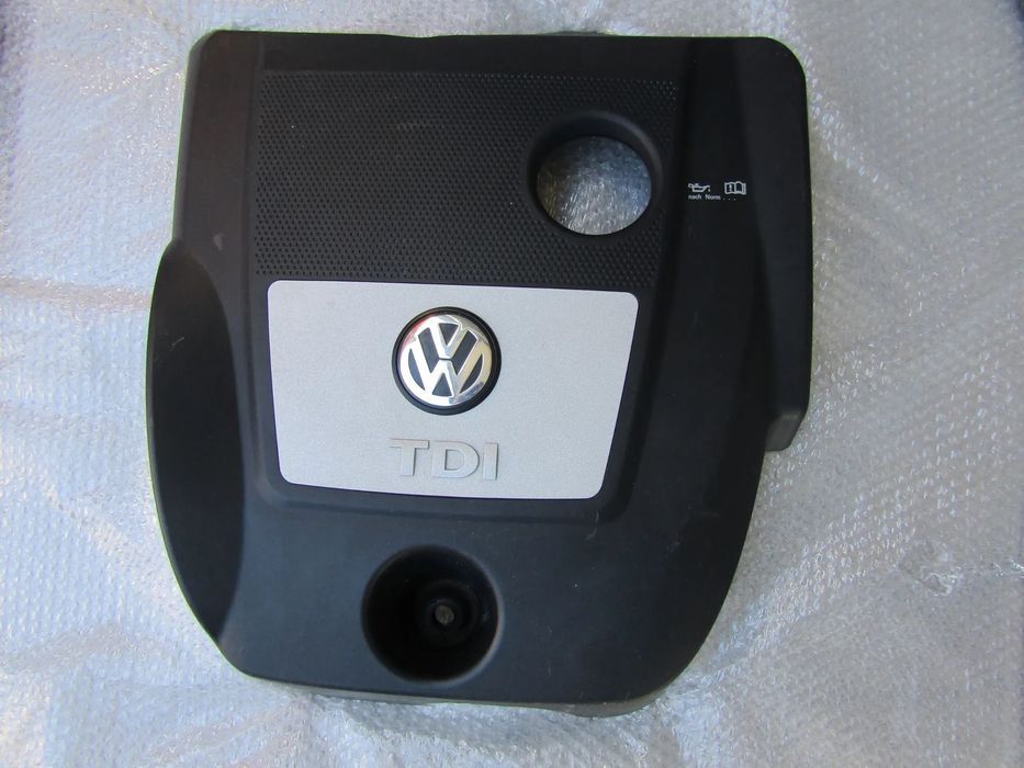 Tampa motor VW GOLF 4 / BORA  motor 115 cv