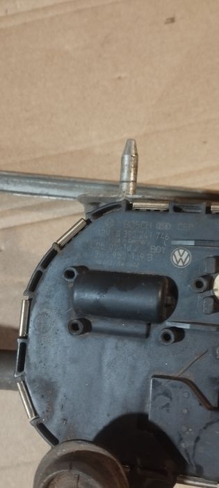 Трапеція двірників для вольксваген туран2005