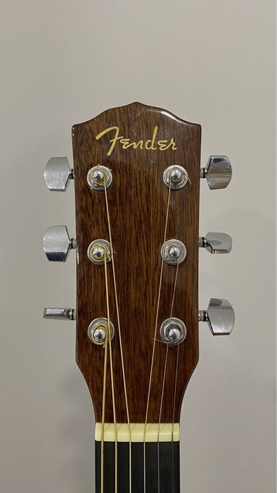 Guitarra acustica fender