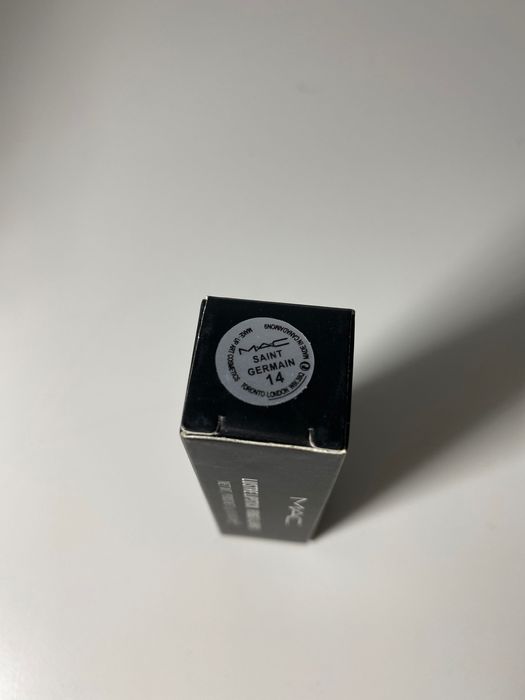 Pomadka 14 Saint Germain