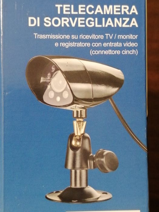 Câmara de vigilância a cores com infravermelhos