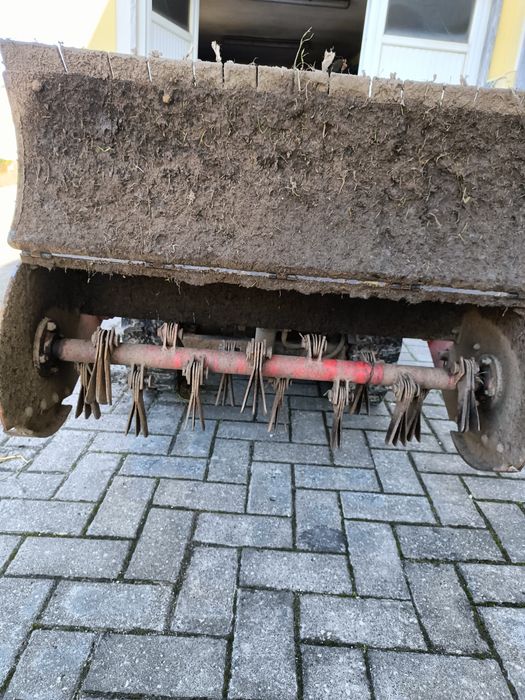 Corta mato telecomandado