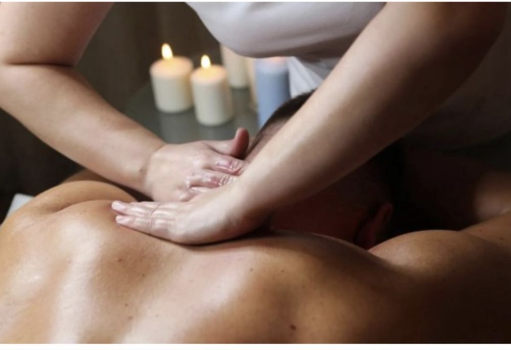 Masaż z aromaterapia. Depilacia