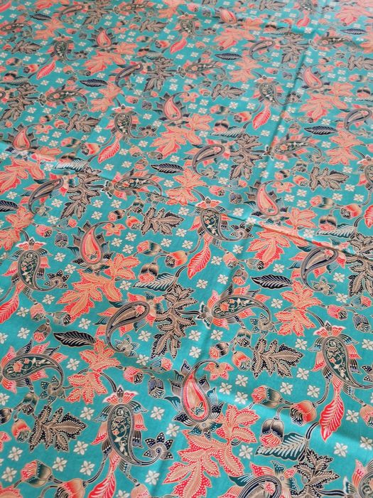 Tkanina batik z Bali – gotowa na obrus, nowa, unikatowa