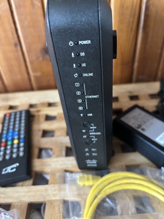 Ruter cisco epc3928ad cały zestaw