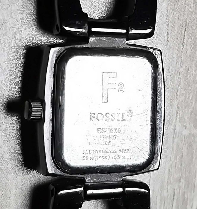 Водостійкий жіночий годинник-браслет Fossil Black ES-1626