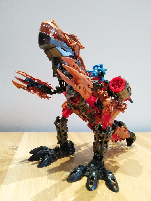 Transformers Construct Bots